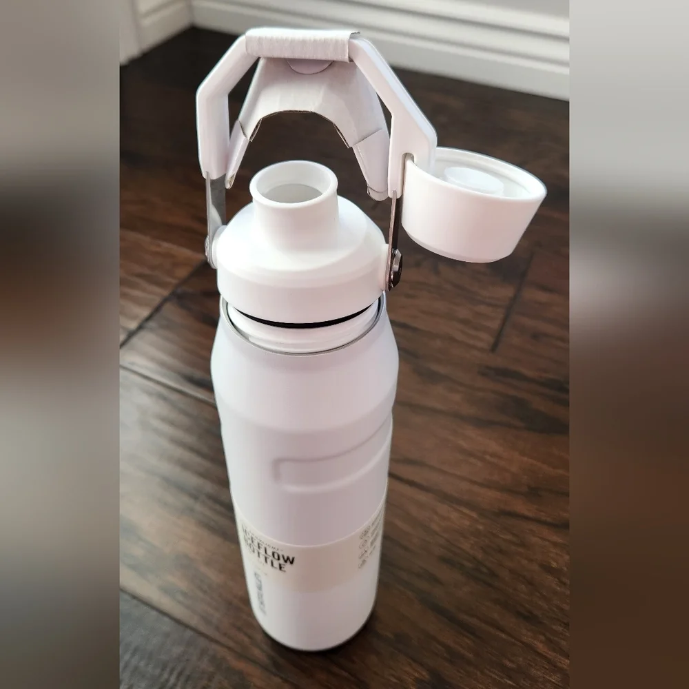 Stanley IceFlow AeroLight Vacuum Water Bottle with Fast Flow Lid - 36 fl. oz.